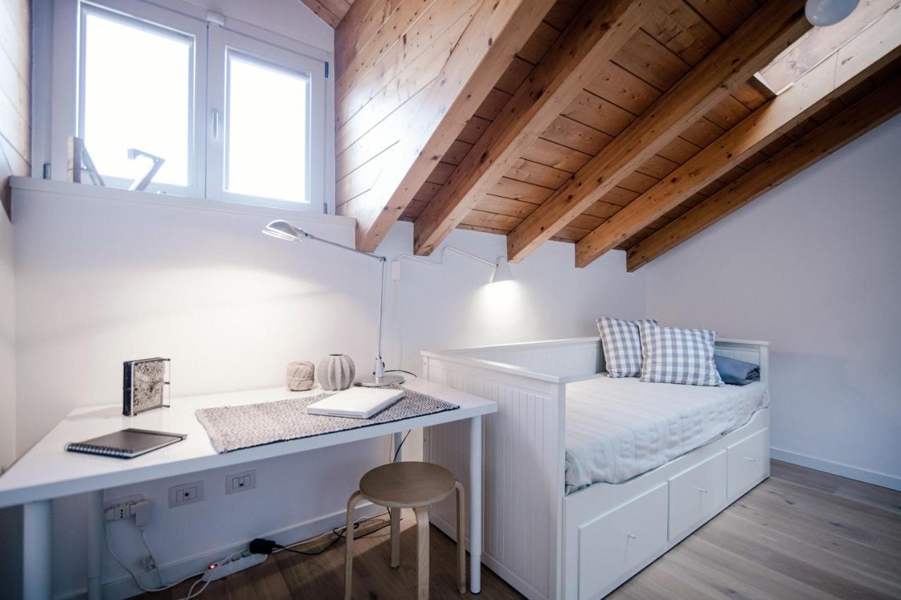 Modern Luxury Attic - Bymyhomeinコモ エクステリア 写真